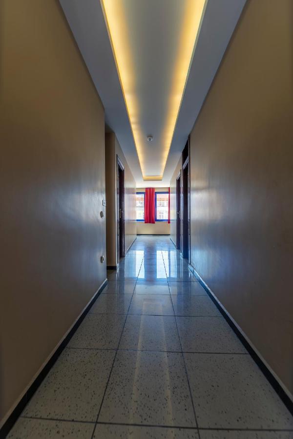 Otel Uemit اسطنبول المظهر الخارجي الصورة